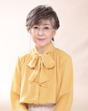 ◆チラシ裏景子さん、レタッチ)23_0216_0200